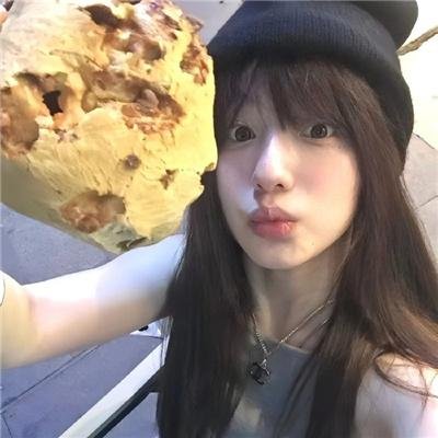 从普拉达到纳达